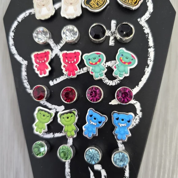 101. NWT Deddy Bears Earring Set – 12 Pairs - Picture 3 of 5